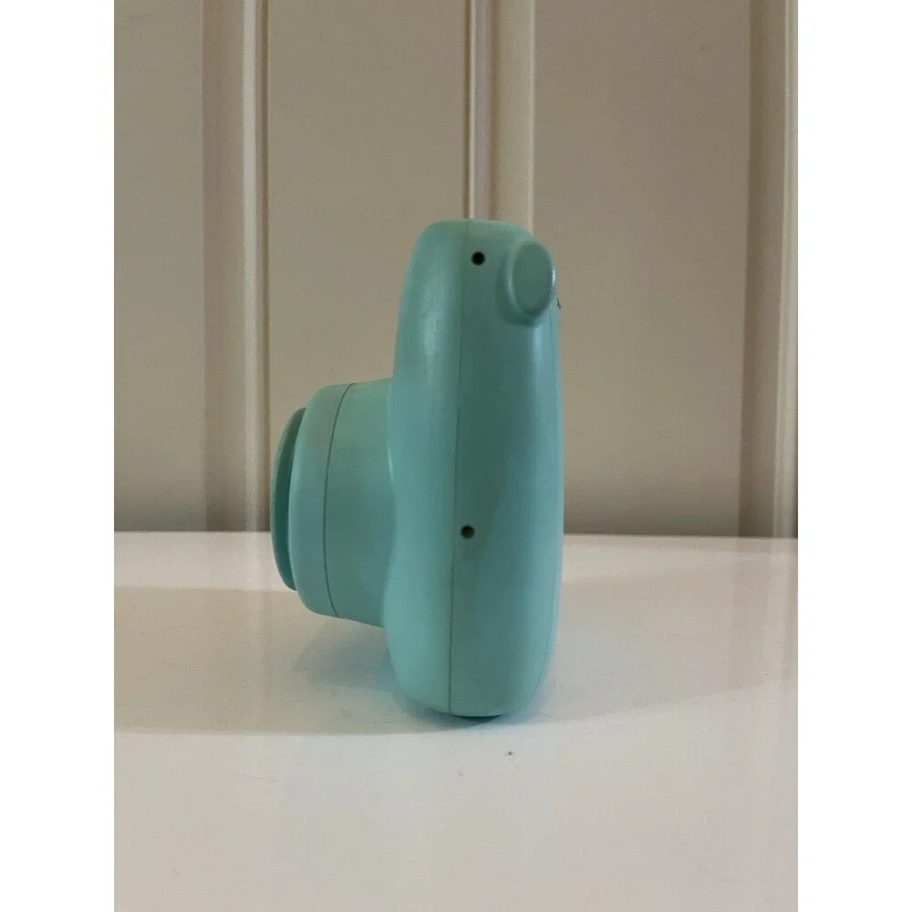 Fujifilm Instax Mini 7 Plus Seafoam Green Camera Instant Camera WORKS TESTED
